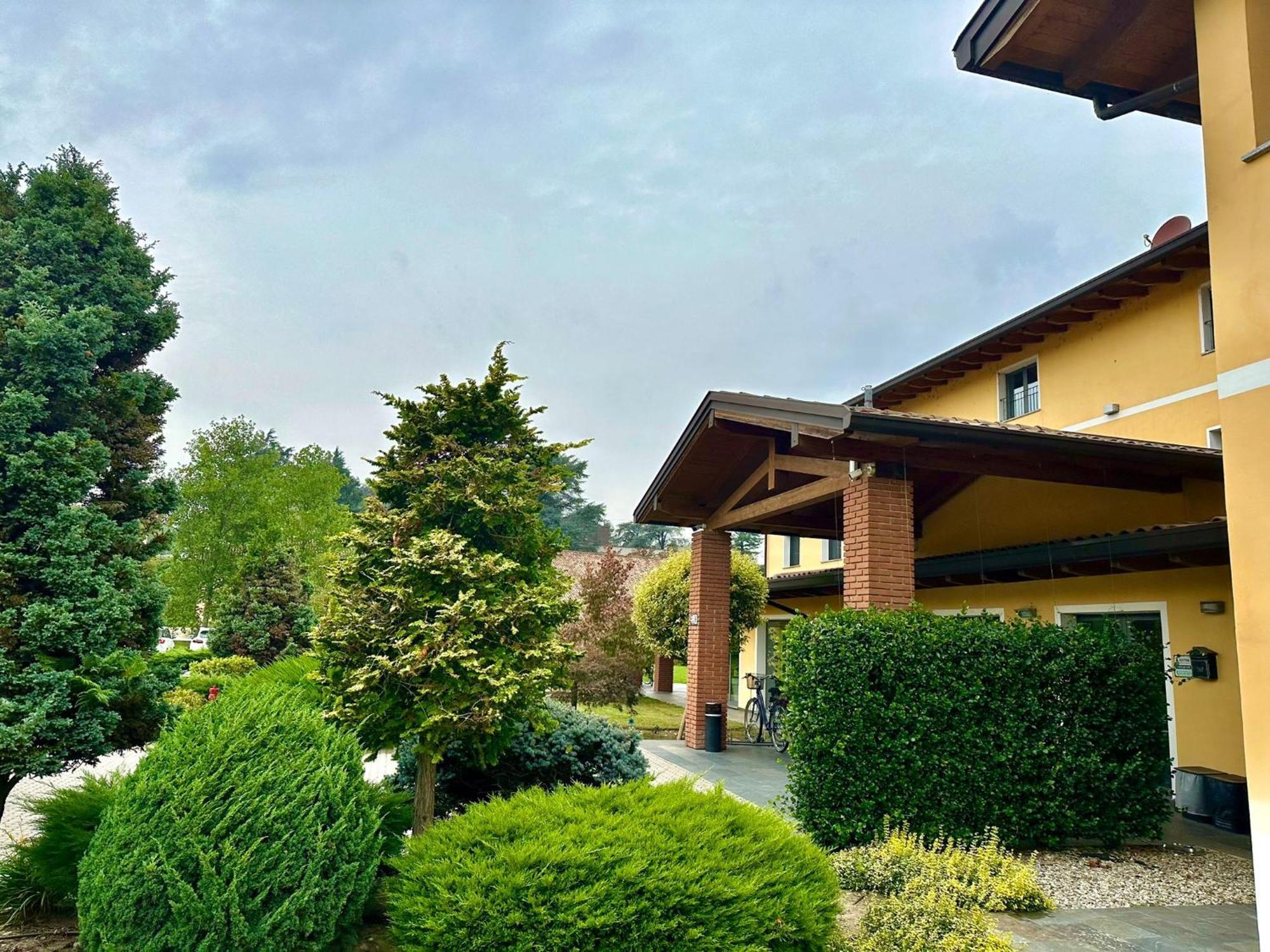 Hotel Del Parco Vigevano Exterior foto